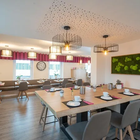 Guest house Leinotel 3*