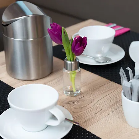 Leinotel Gasthuis 3*