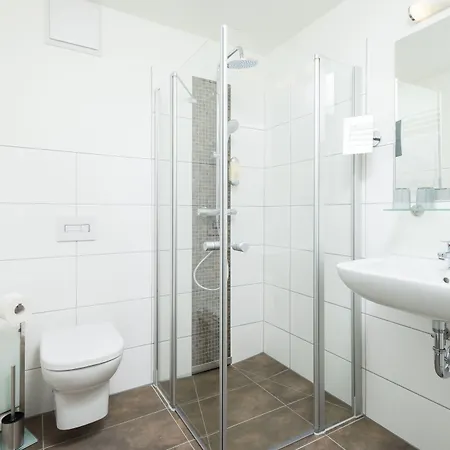 Guest house Leinotel 3*