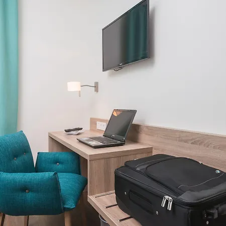 Leinotel Guest house