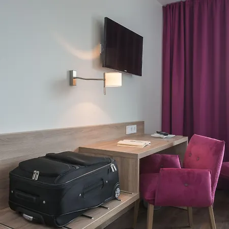 Leinotel Guest house 3*
