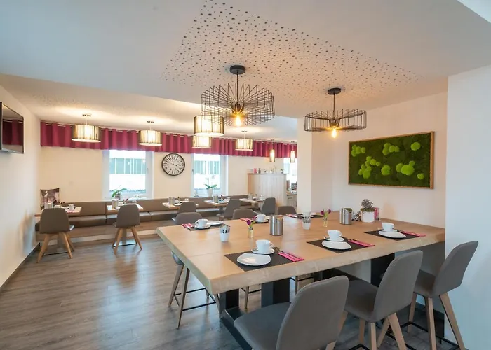 Konukevi Leinotel 3*