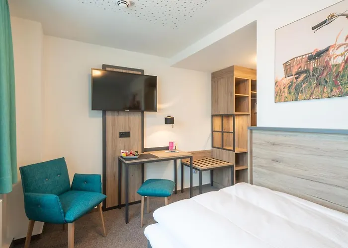 Leinotel Гостевой дом 3*