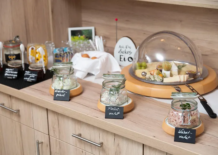 Leinotel Гостевой дом 3*